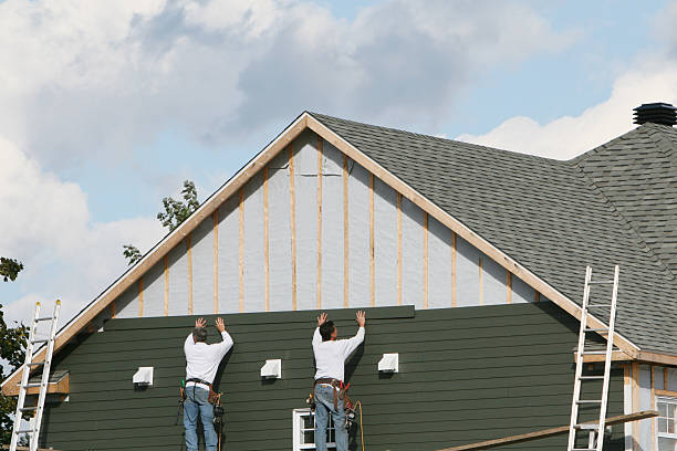 Professional Vinyl Siding technician working in Shelby, NC